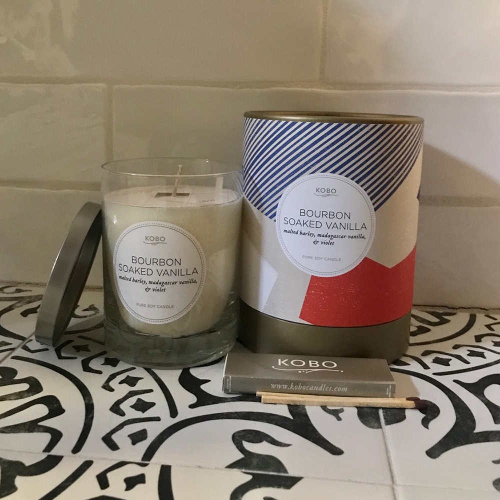 Bourbon Soaked Vanilla Pure Soy Candle-New! - Picture 4 of 4